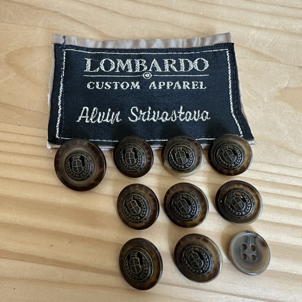 VTG Lombardo Men's Blazer Jacket Buttons 10 Item Set Brass Crest Tortoiseshell - Picture 1 of 9